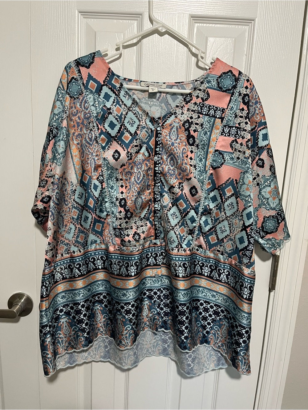 Casual Printed V-Neck Women’s Top - Pink & Blue